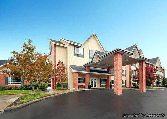 Comfort Inn & Suites Tualatin - Lake Oswego South Exterior photo
